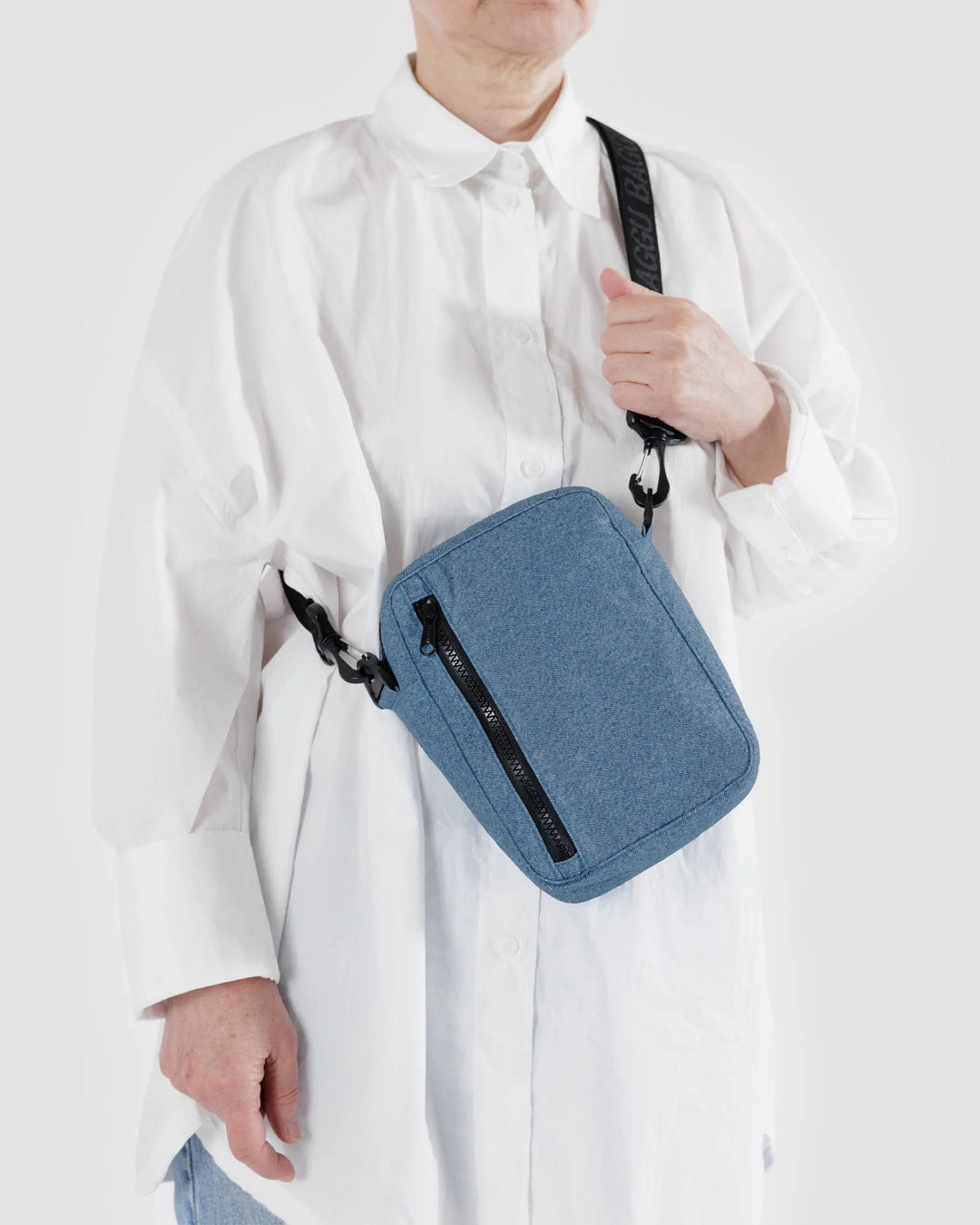 BAGGU SPORT 2024 CROSSBODY POOL limited edition sold out