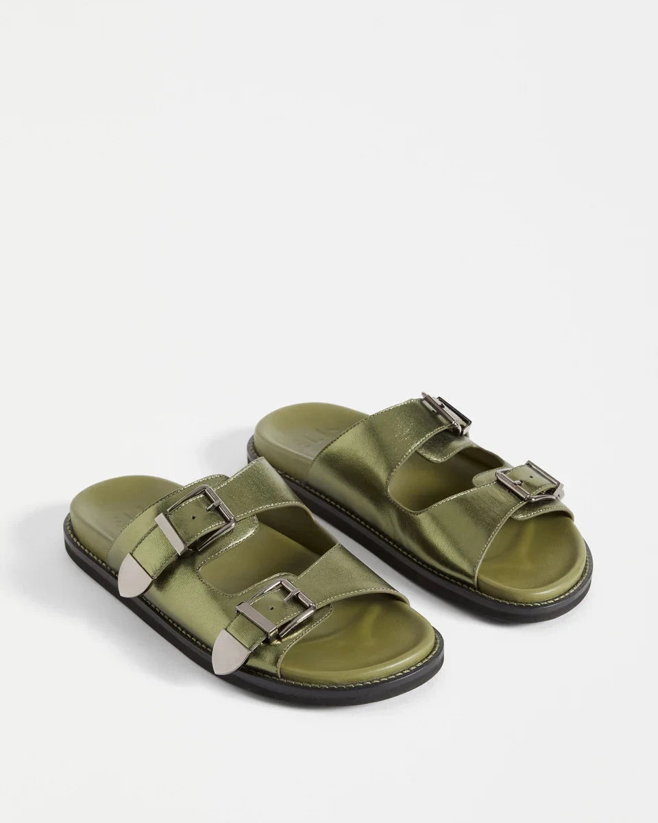 Spenne Sandal