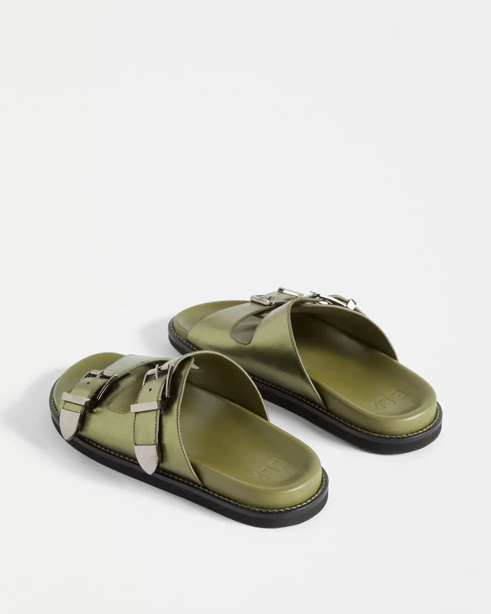 Spenne Sandal